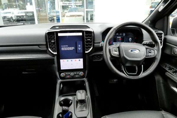 2025 Ford Ranger Platinum 4X4 3.0L