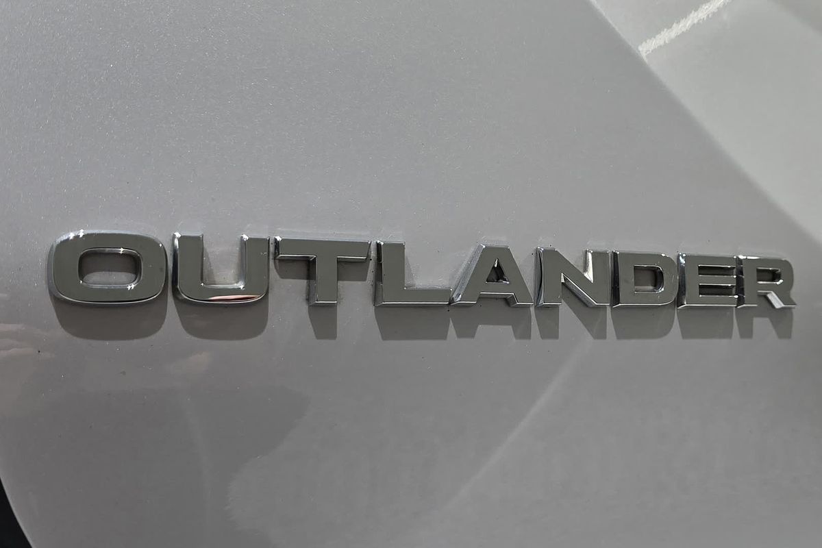 2021 Mitsubishi Outlander Exceed Tourer ZM