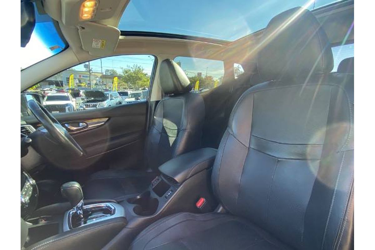 2015 Nissan QASHQAI Ti J11