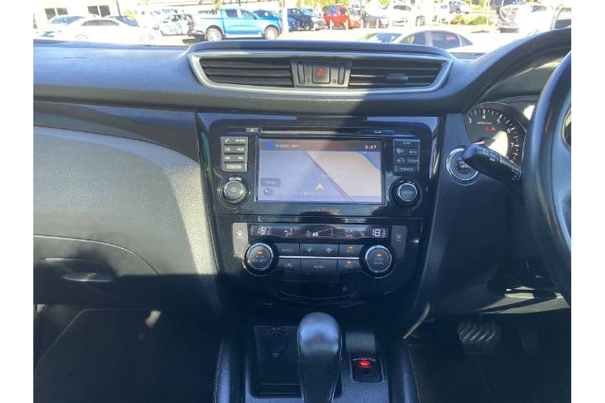 2015 Nissan QASHQAI Ti J11