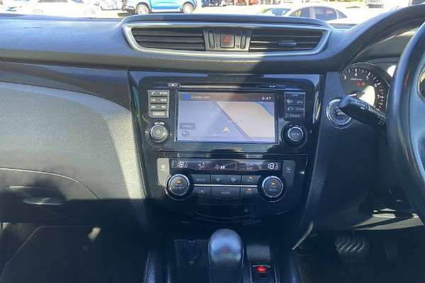 2015 Nissan QASHQAI Ti J11