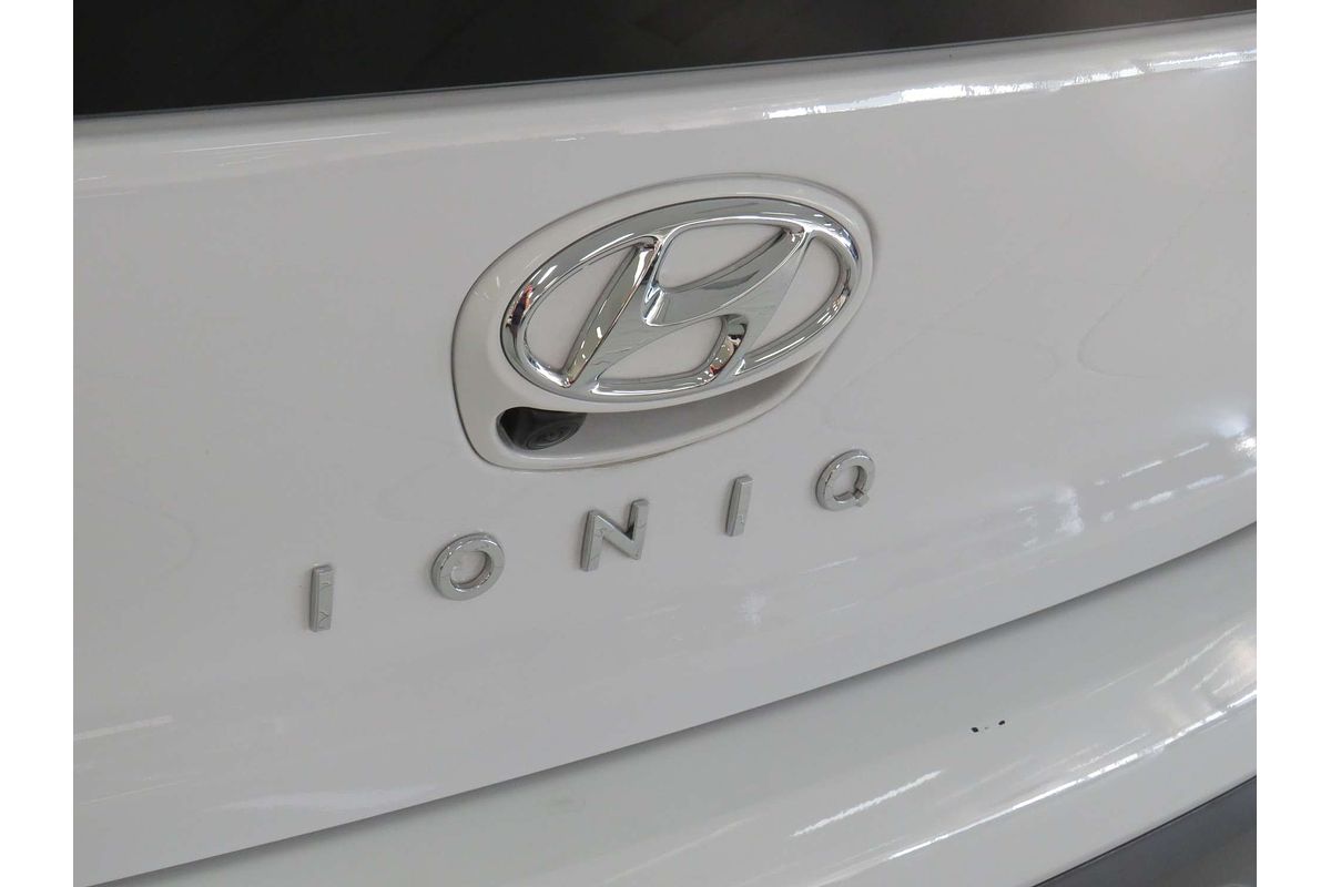 2021 Hyundai IONIQ Electric Elite AE.V4