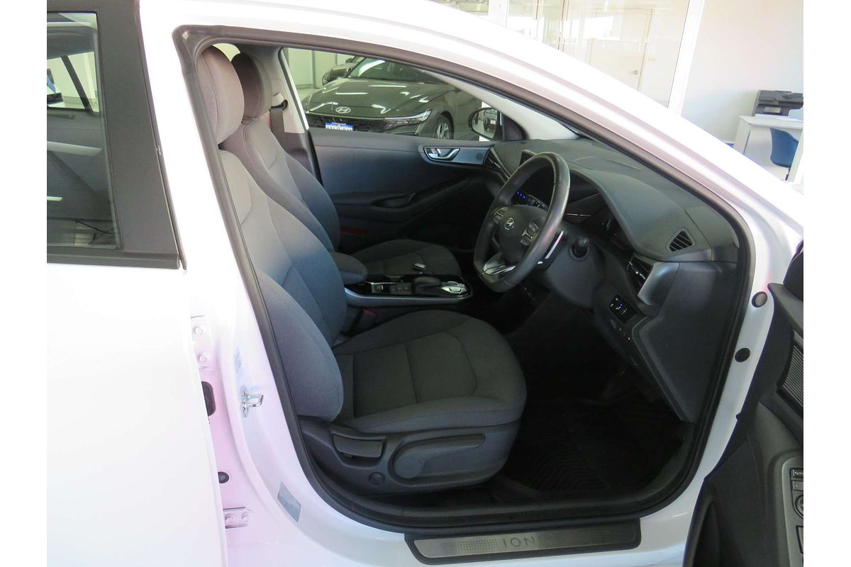 2021 Hyundai IONIQ Electric Elite AE.V4