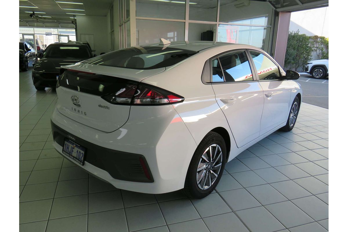 2021 Hyundai IONIQ Electric Elite AE.V4