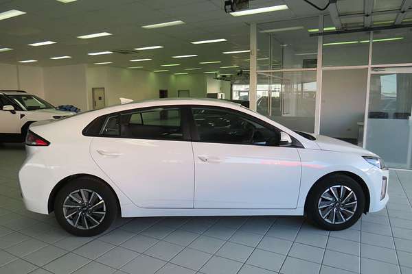 2021 Hyundai IONIQ Electric Elite AE.V4
