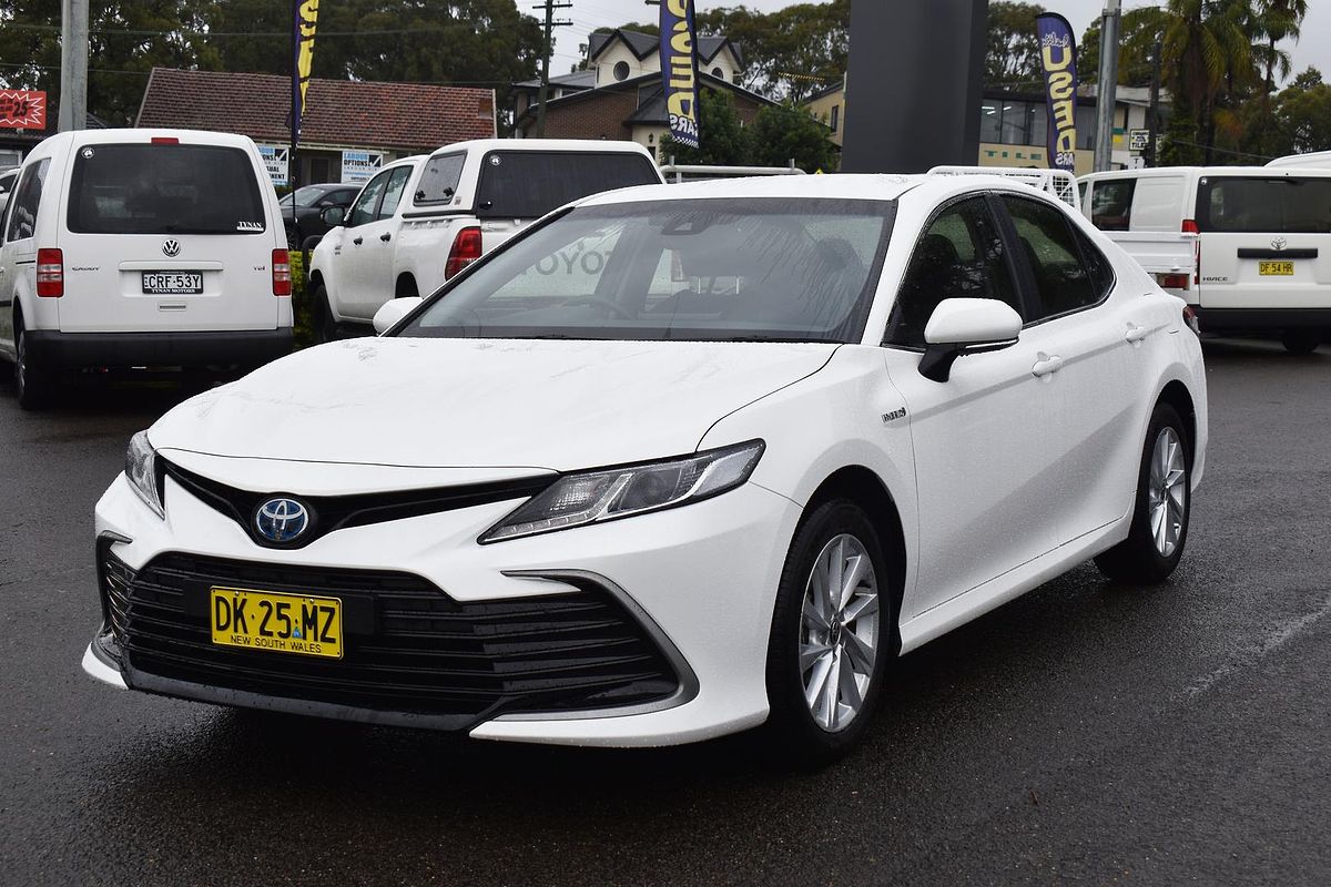 2024 Toyota Camry Ascent AXVH70R