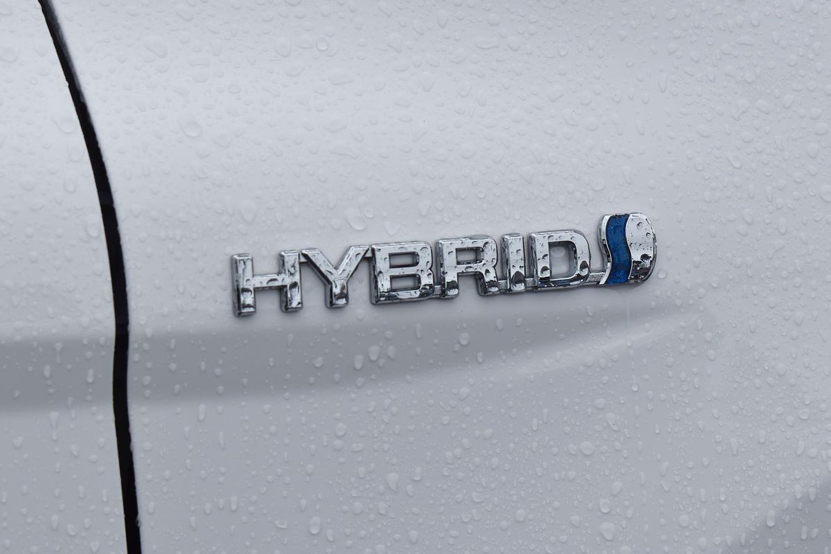 2024 Toyota Camry Ascent AXVH70R