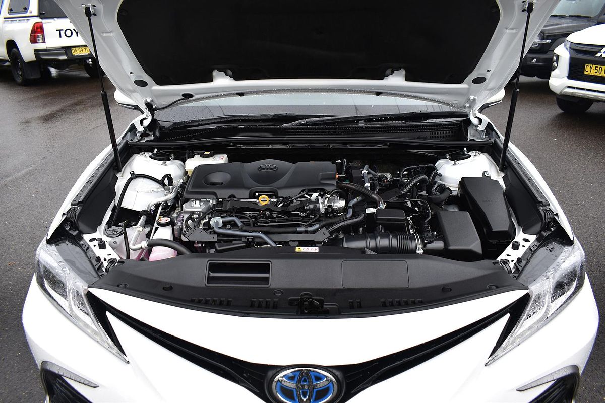 2024 Toyota Camry Ascent AXVH70R