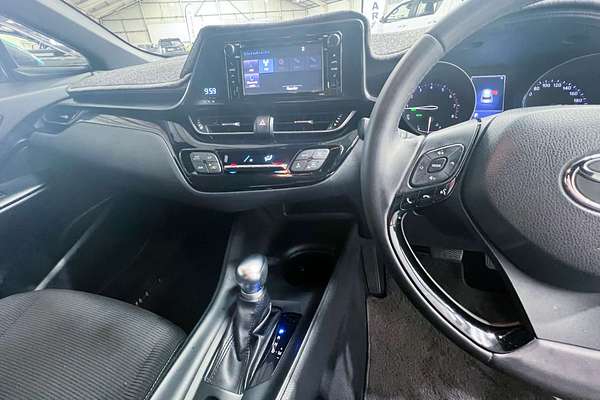 2018 Toyota C-HR NGX10R