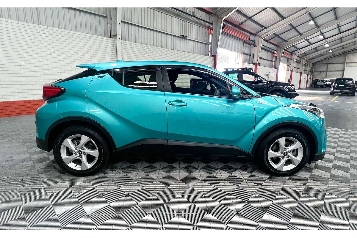 2018 Toyota C-HR NGX10R