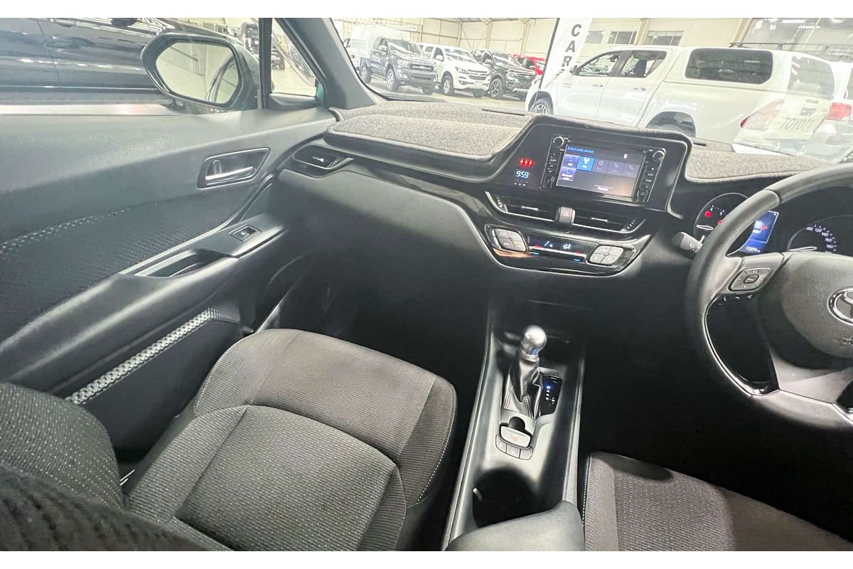 2018 Toyota C-HR NGX10R