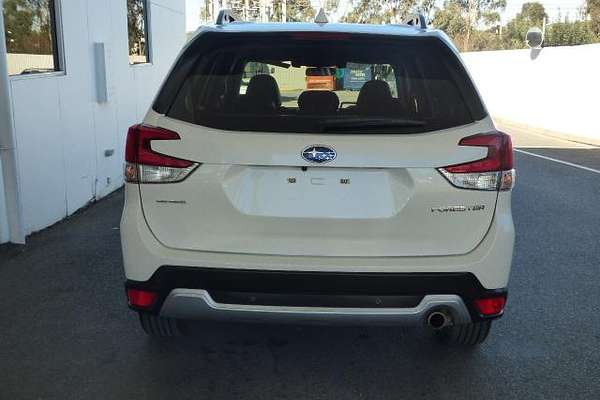 2020 Subaru Forester 2.5i-S S5