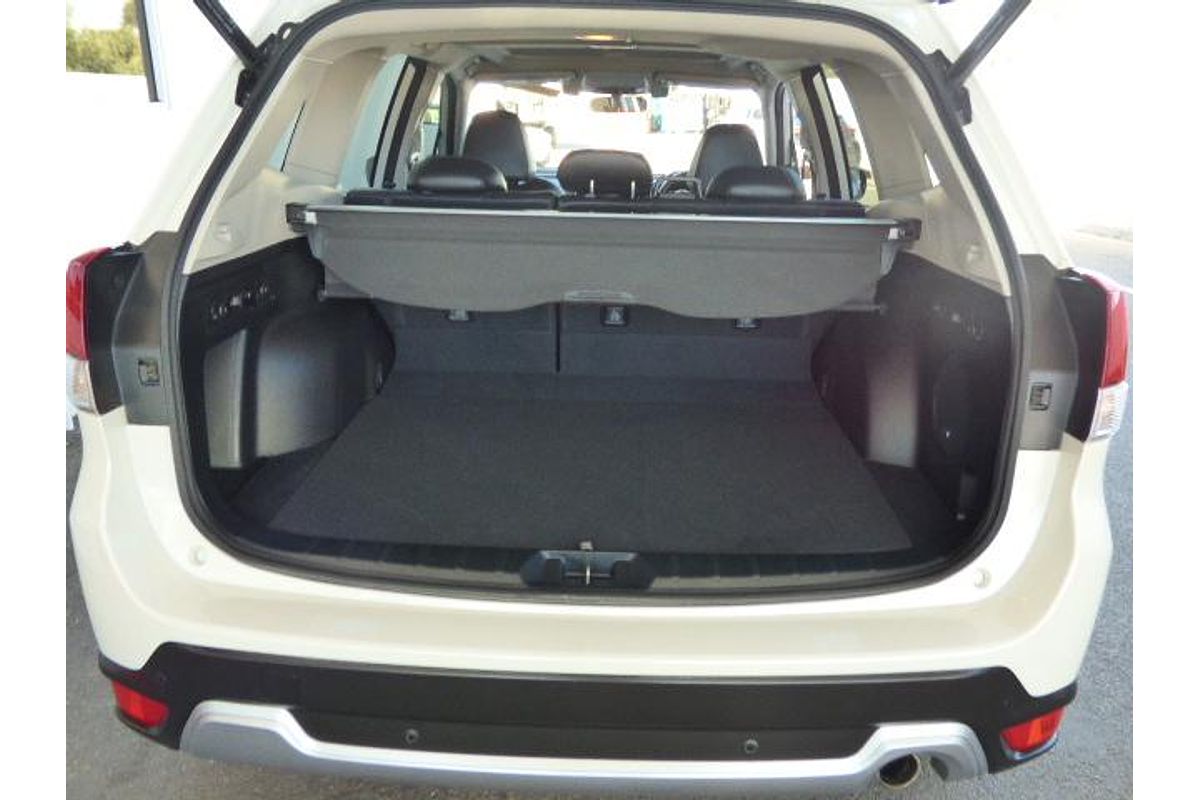 2020 Subaru Forester 2.5i-S S5