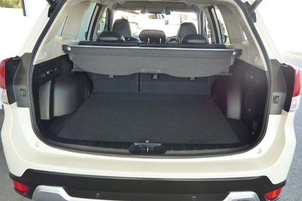 2020 Subaru Forester 2.5i-S S5