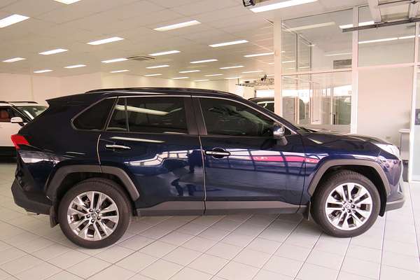 2020 Toyota RAV4 Cruiser MXAA52R