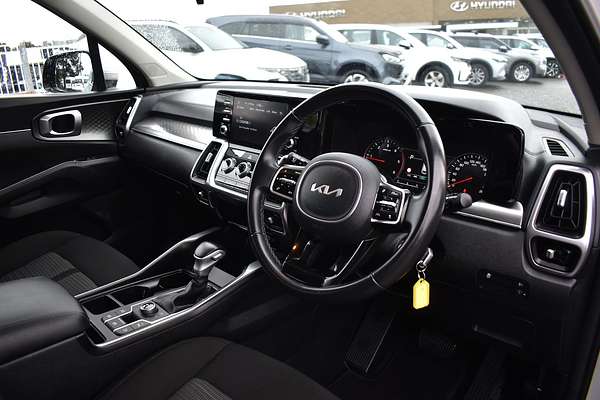 2023 Kia Sorento S MQ4