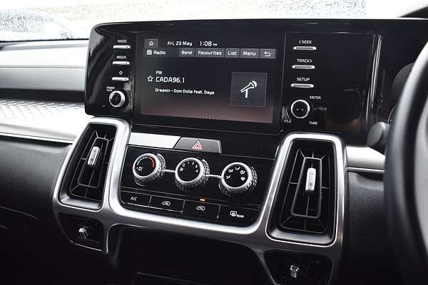 2023 Kia Sorento S MQ4