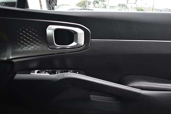 2023 Kia Sorento S MQ4