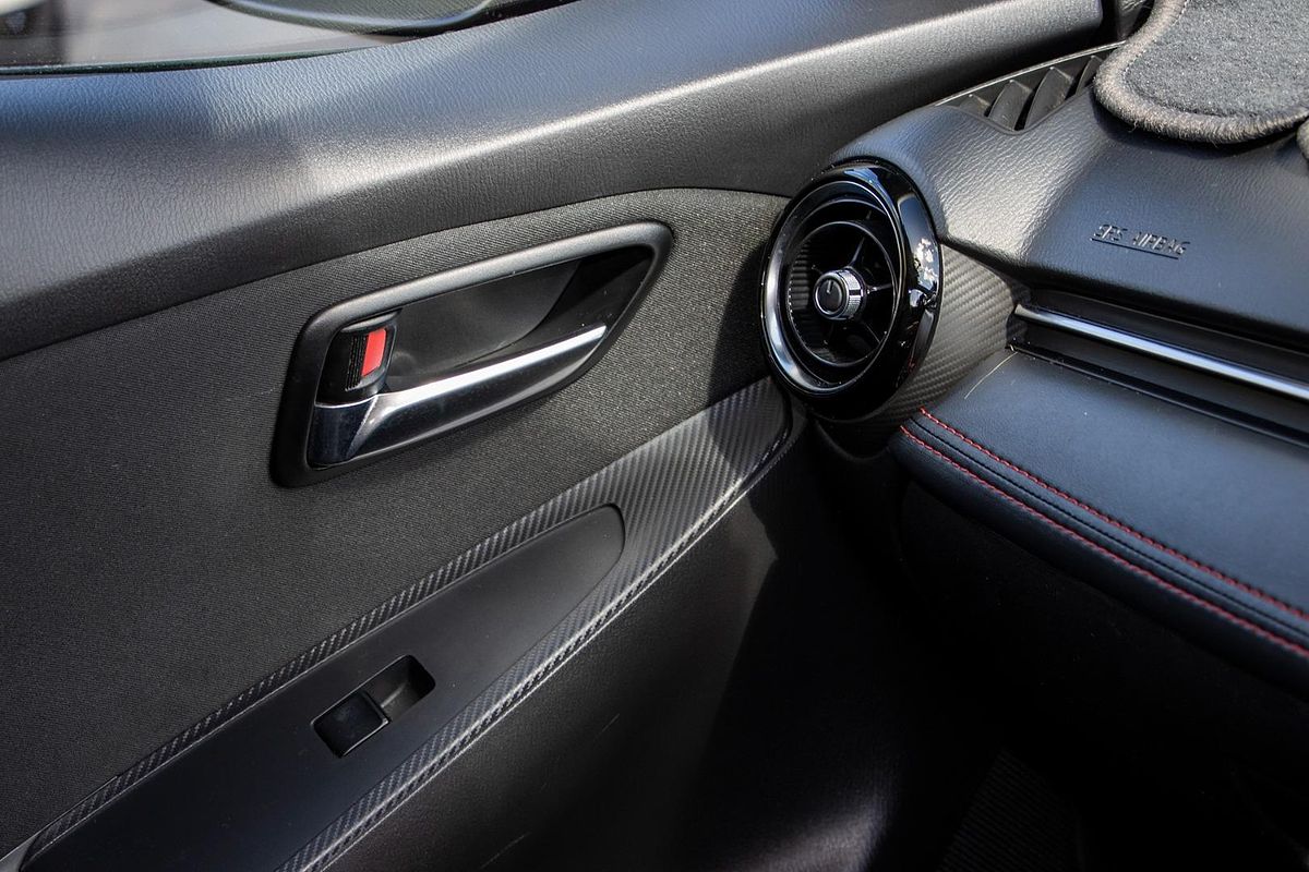 2016 Mazda 2 Genki DJ Series