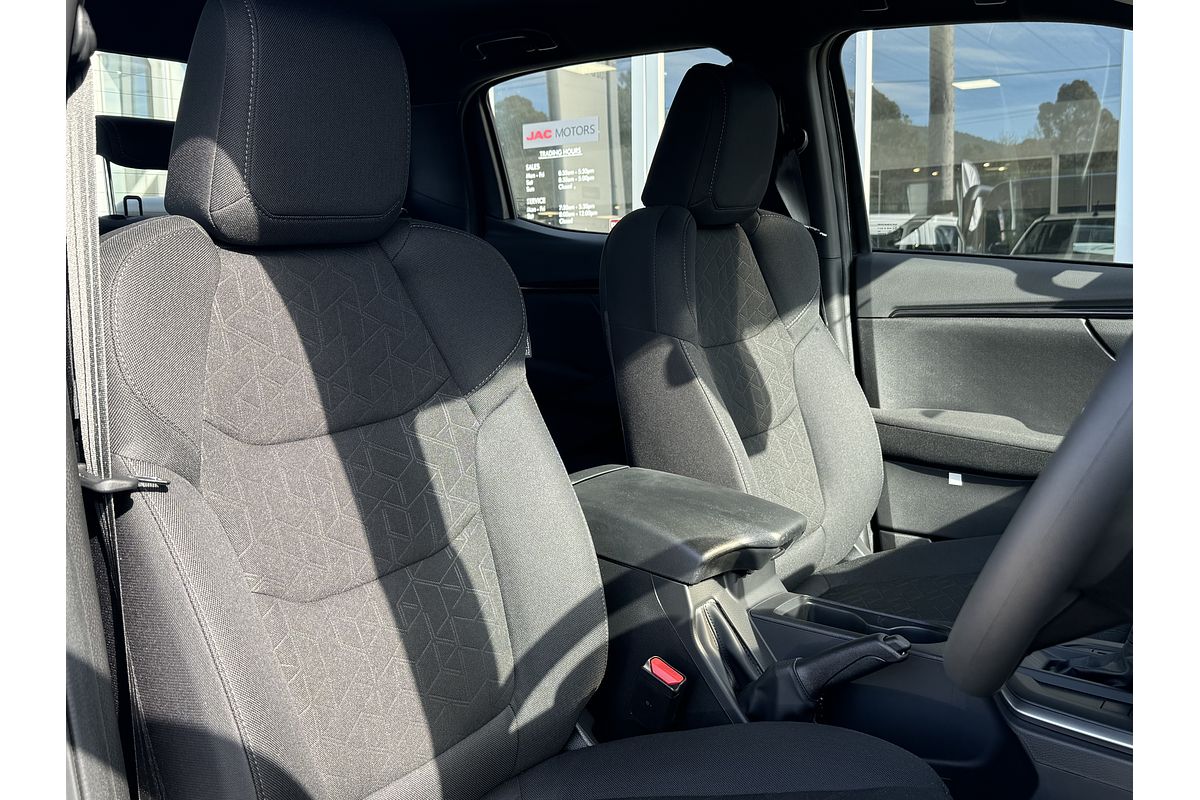 2025 Isuzu D-MAX X-RIDER 4X4