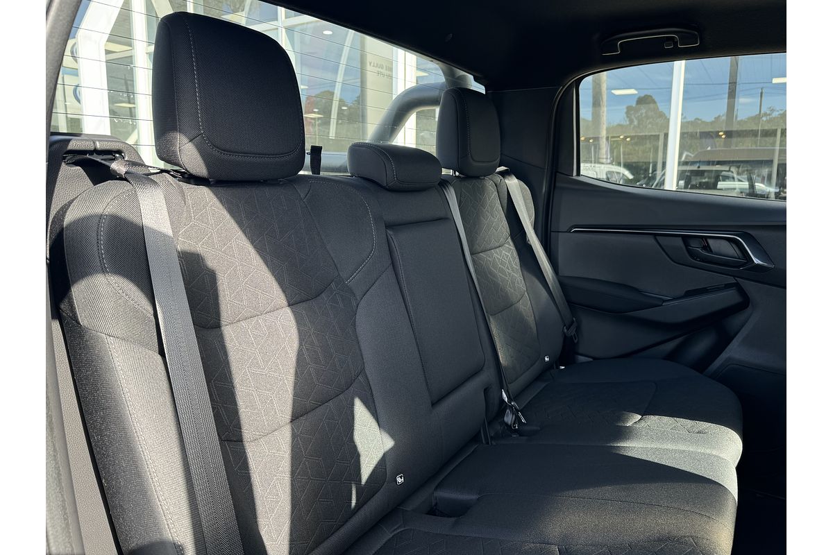 2025 Isuzu D-MAX X-RIDER 4X4
