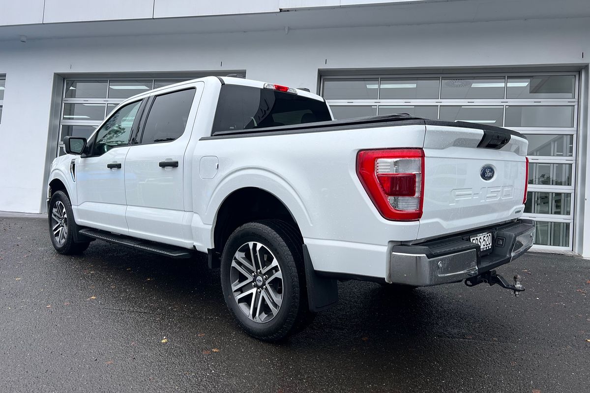 2023 Ford F-150 XLT 4X4 SWB