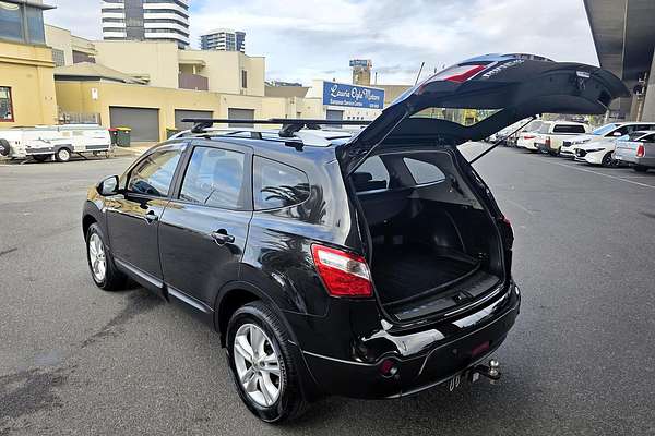 2013 Nissan Dualis +2 ST J10 Series 4