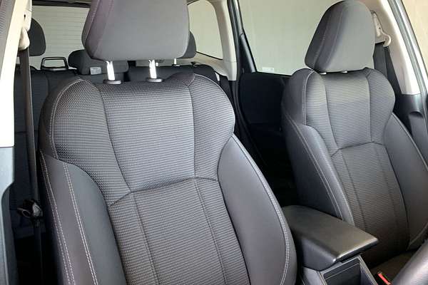 2023 Subaru Forester 2.5i S5