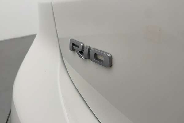 2022 Kia Rio S YB