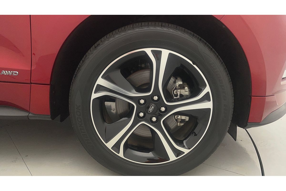 2018 Ford Endura ST-Line CA