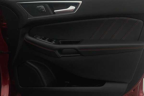 2018 Ford Endura ST-Line CA
