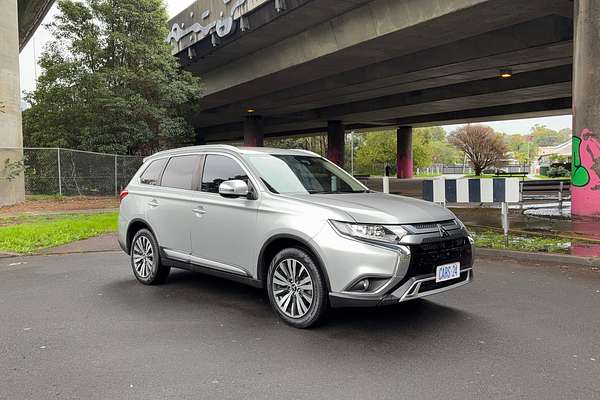 2019 Mitsubishi Outlander LS ZL