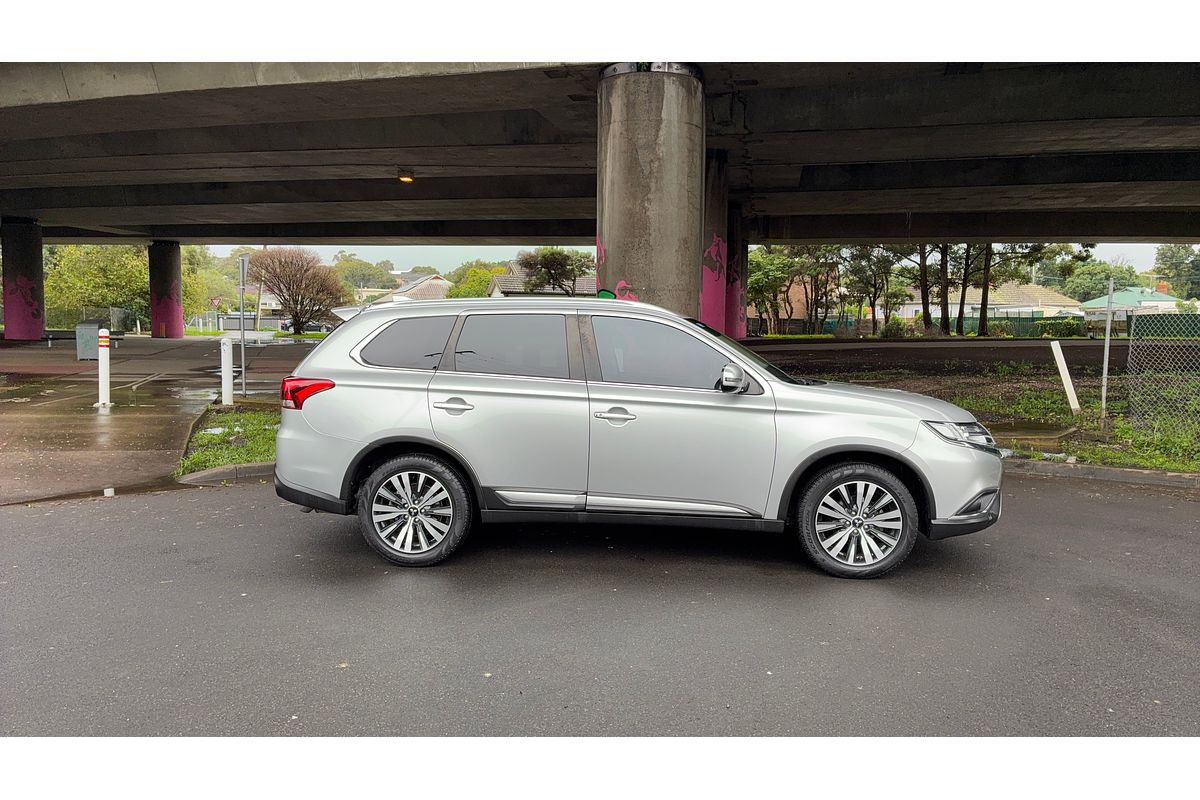 2019 Mitsubishi Outlander LS ZL