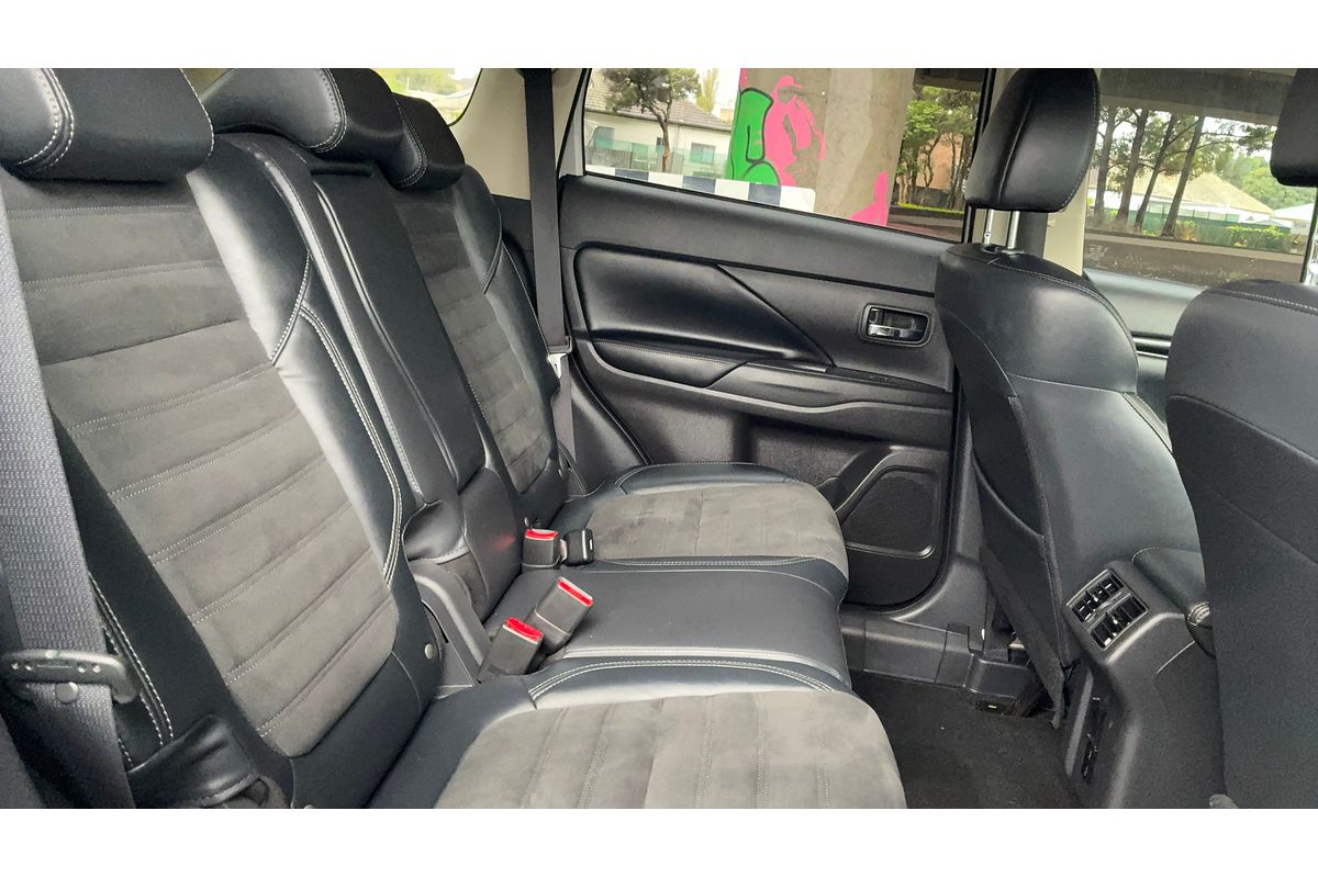 2019 Mitsubishi Outlander LS ZL