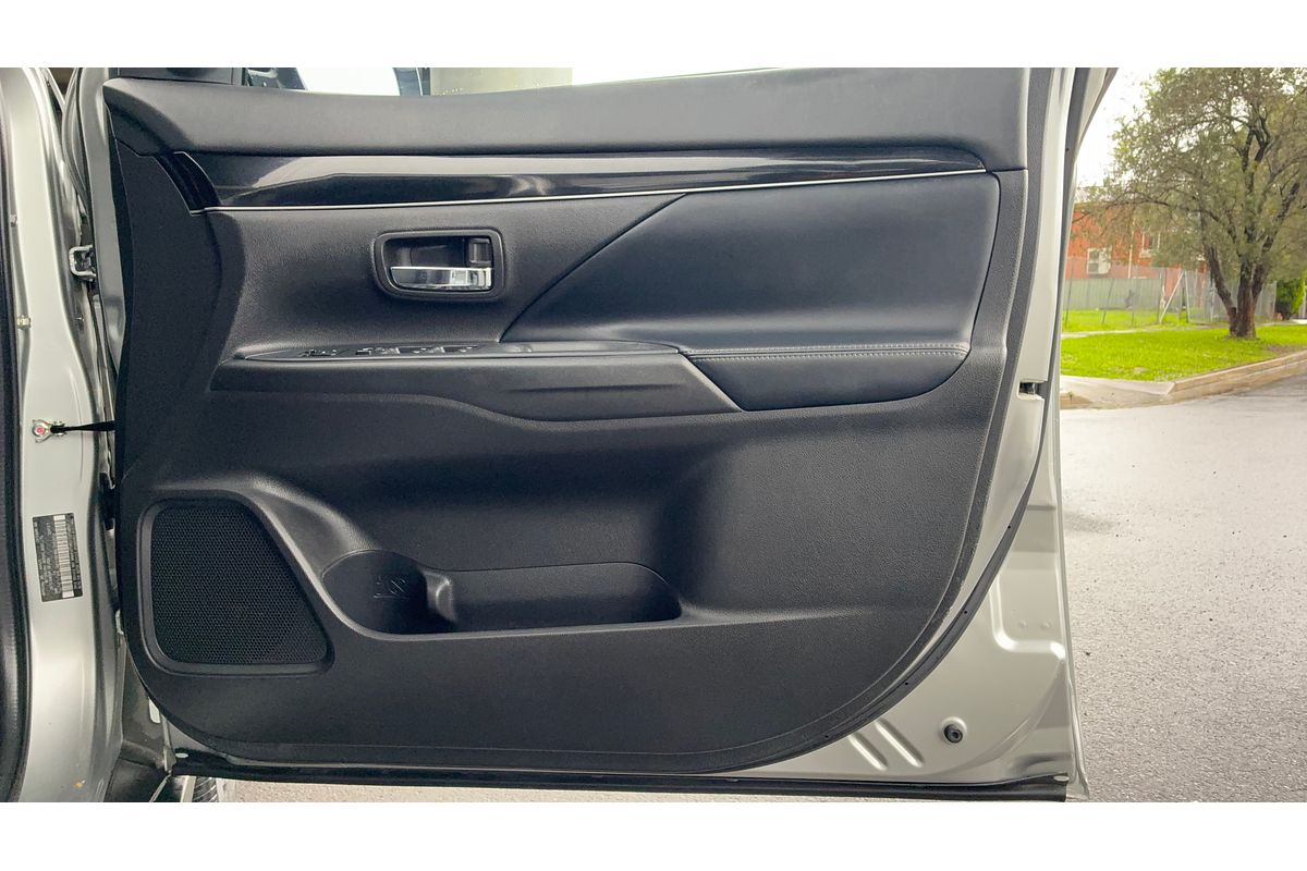 2019 Mitsubishi Outlander LS ZL