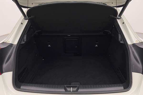 2017 Mercedes-Benz GLA-Class GLA180 X156