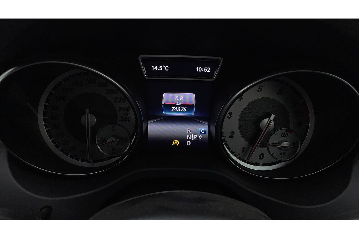 2017 Mercedes-Benz GLA-Class GLA180 X156