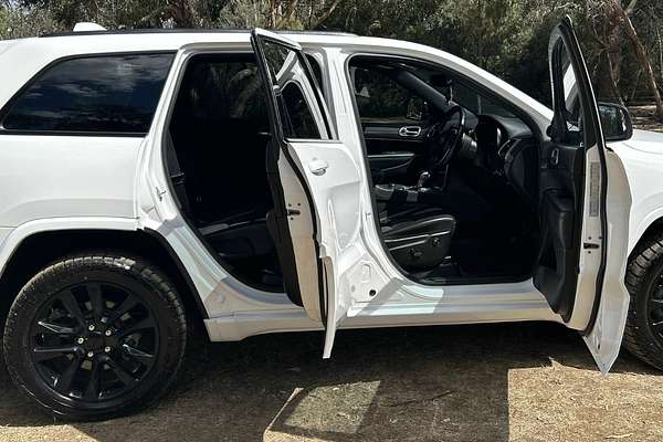 2021 Jeep Grand Cherokee Night Eagle WK