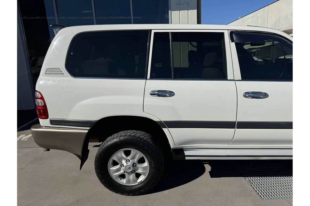 2003 Toyota Landcruiser GXL HDJ100R