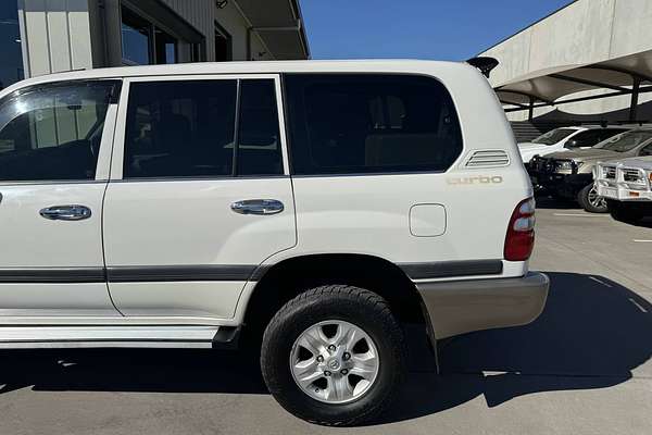 2003 Toyota Landcruiser GXL HDJ100R