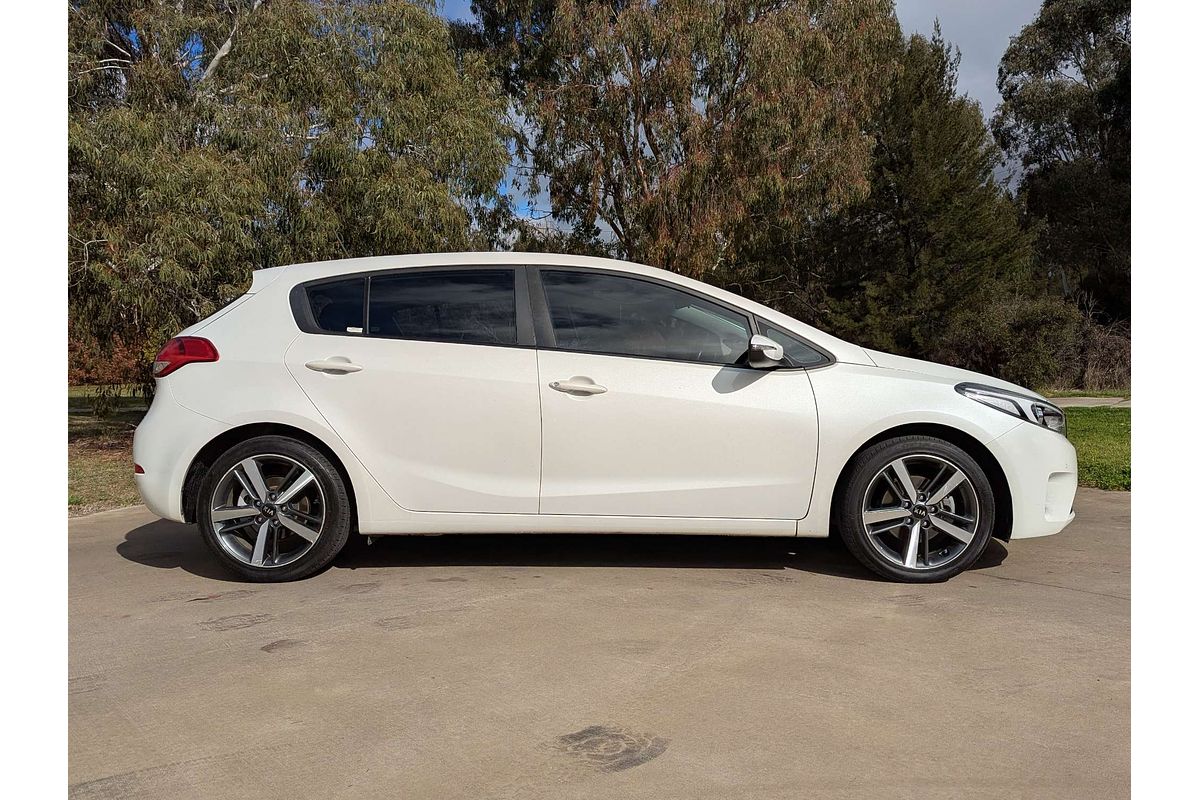 2017 Kia Cerato Sport YD