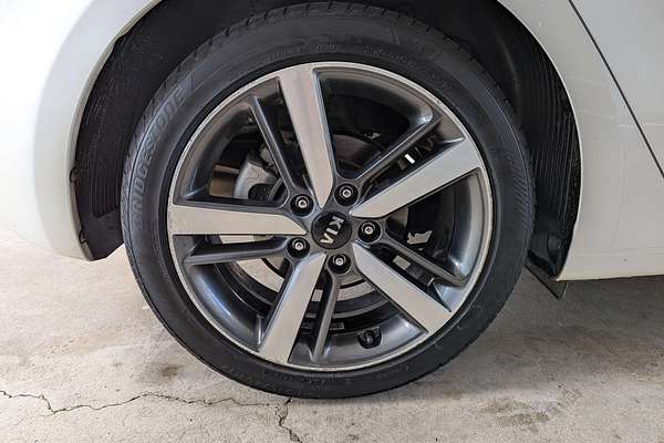 2017 Kia Cerato Sport YD