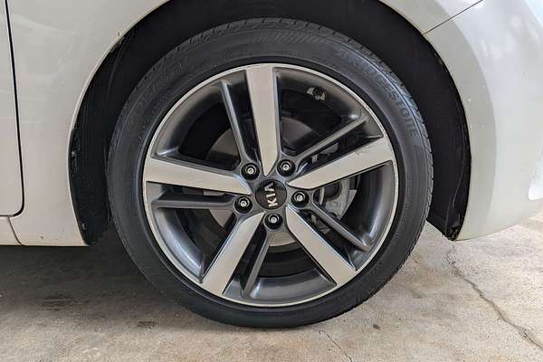 2017 Kia Cerato Sport YD