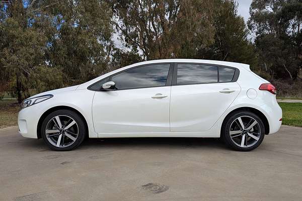 2017 Kia Cerato Sport YD