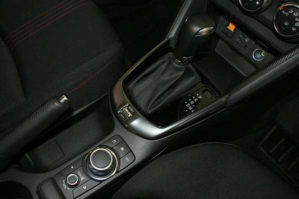 2025 Mazda 2 G15 Evolve DJ Series