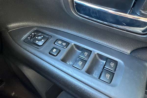 2020 Mitsubishi Outlander ES ZL