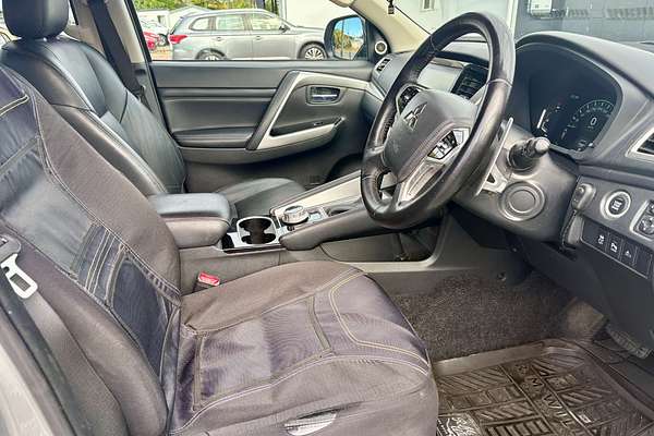 2022 Mitsubishi Pajero Sport Exceed QF