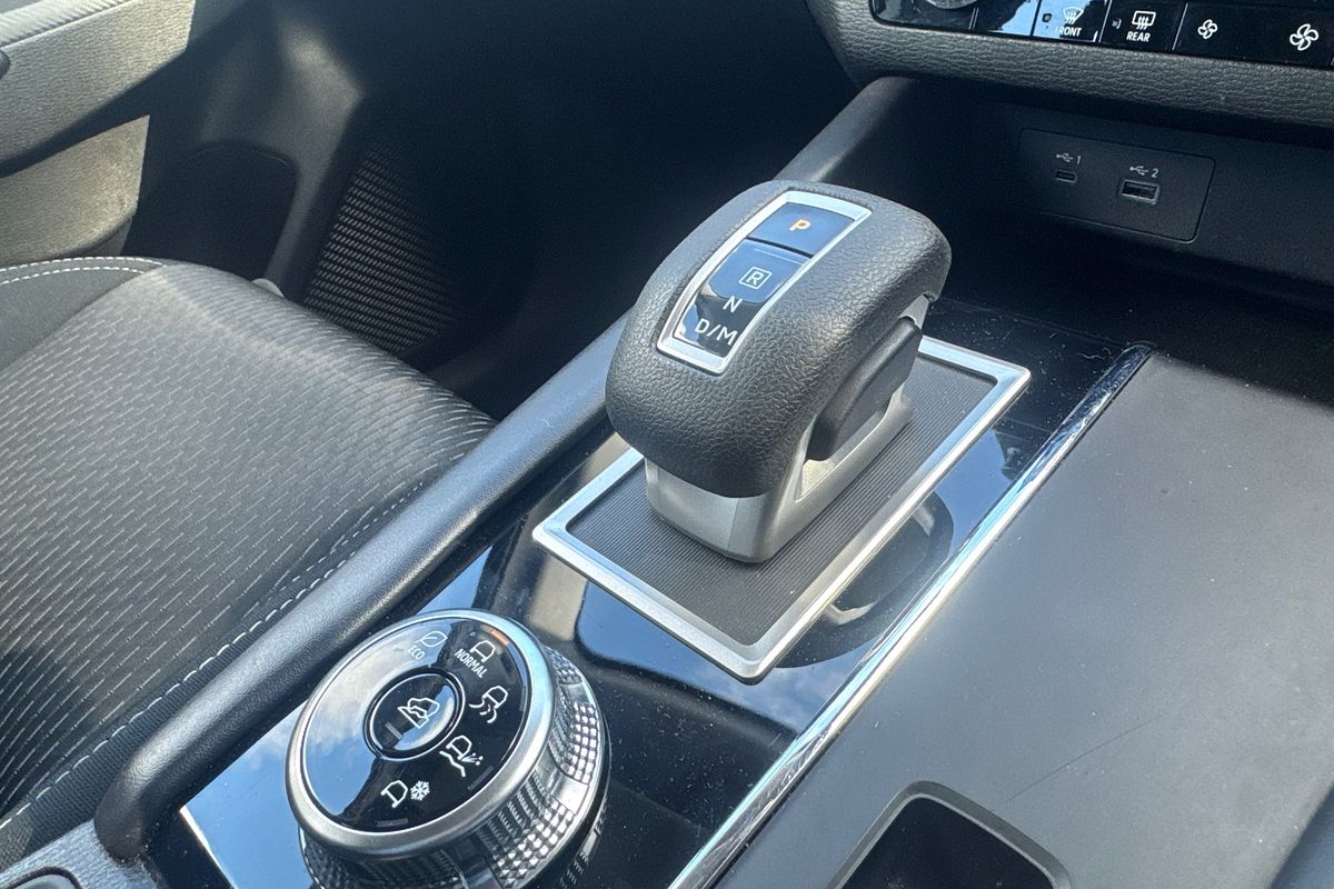 2023 Mitsubishi Outlander ES ZM