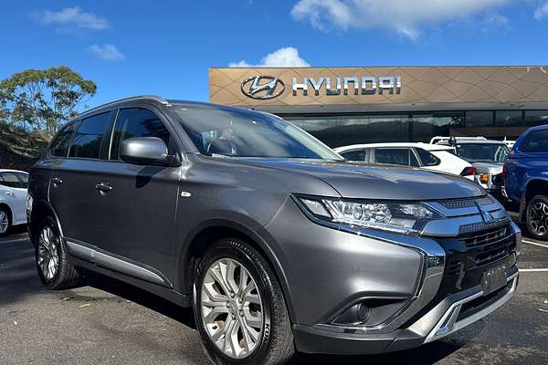 2020 Mitsubishi Outlander ES ZL