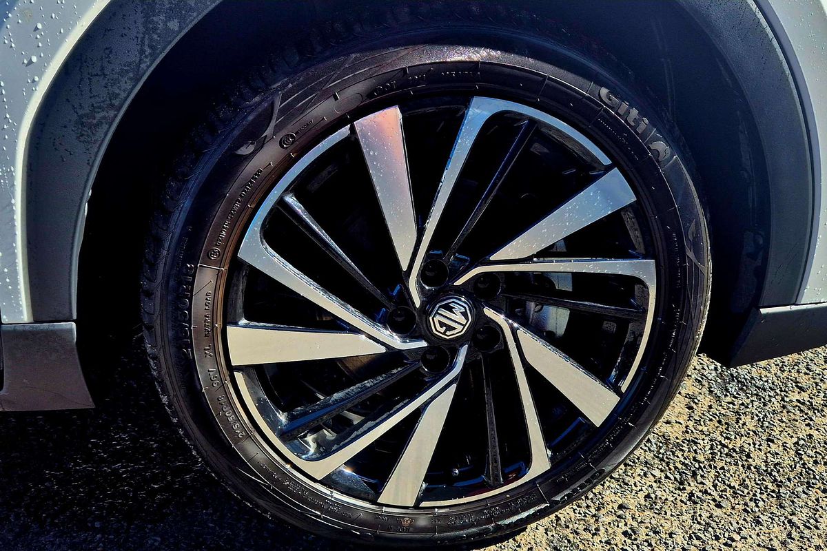 2024 MG ZS Essence Hybrid+ ZS32